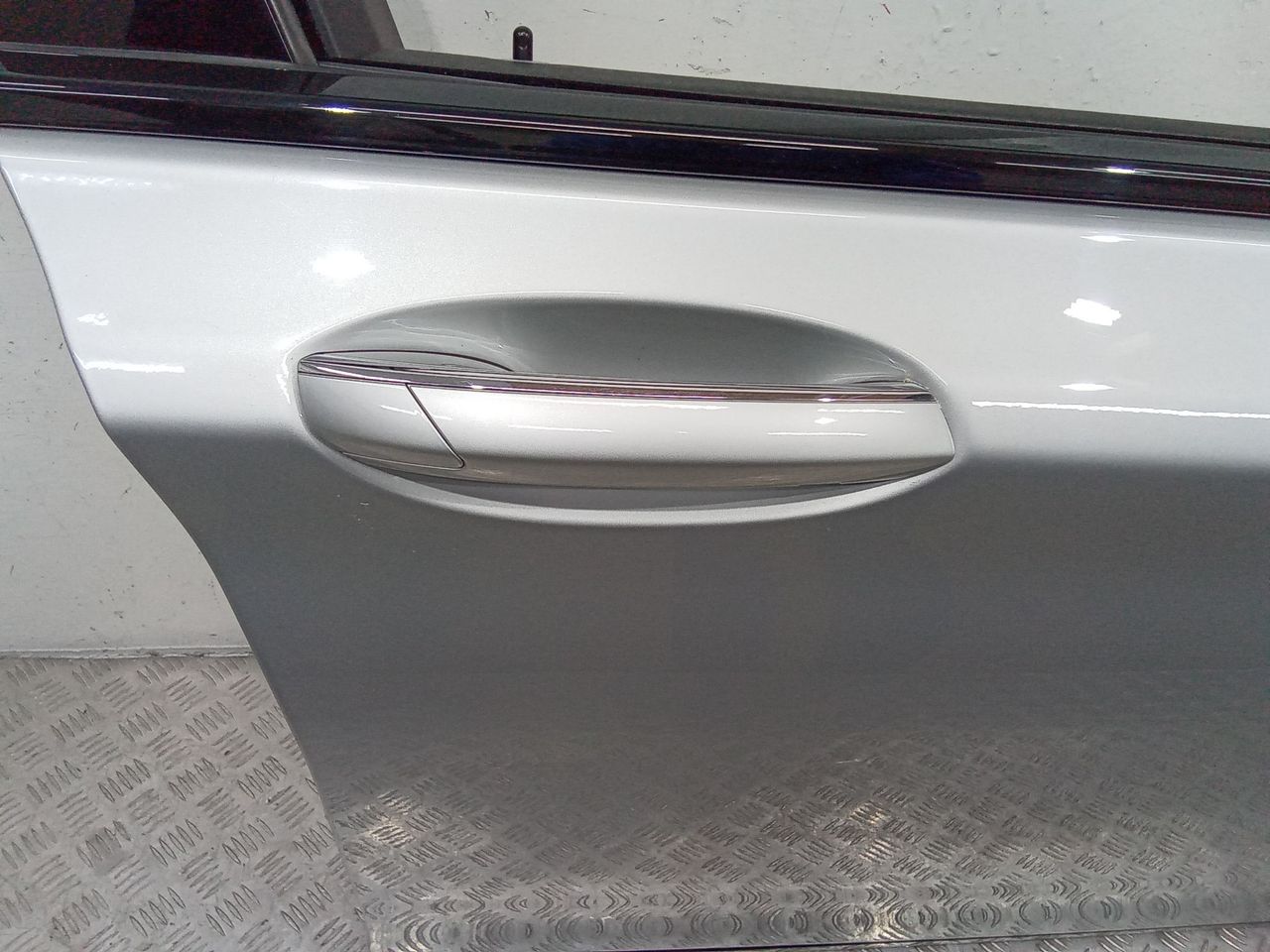 ручка наружная BMW 7 серия G11/G12 2018, правый руль