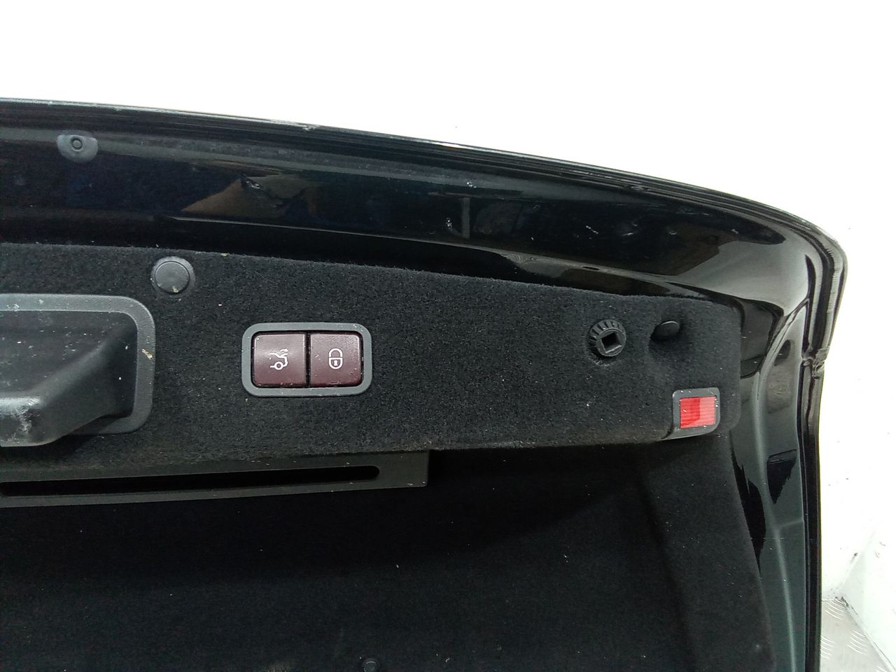 Кнопка открытия багажника ( в составе крышки багажника) Mercedes-Benz S-Класс W222/C217/A217 2014