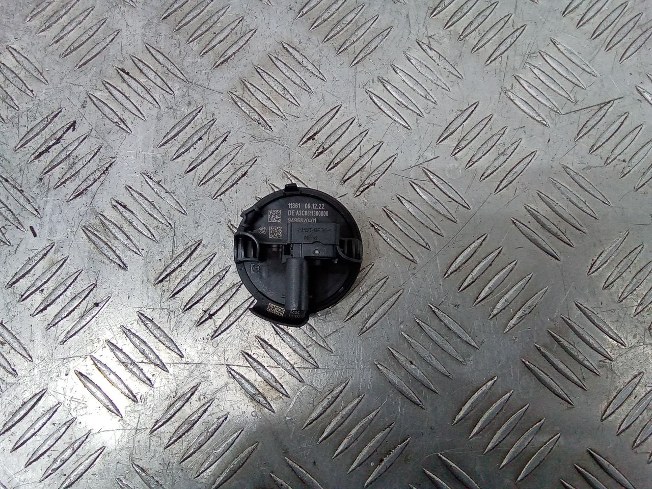датчик удара BMW X5 G05 2023, 9496820