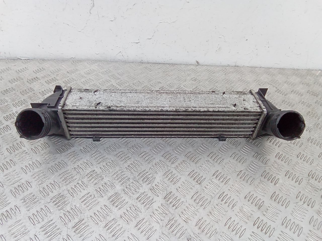 интеркулер BMW 3 серия E90/E91/E92/E93 2007, 2.0 л., дизель