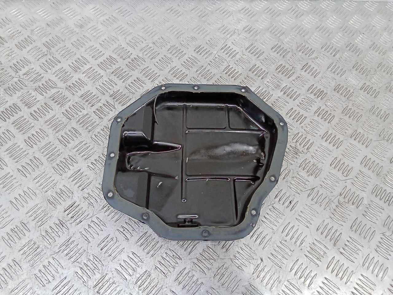 масляный поддон Renault Scenic 3 поколение 2011, 2.0 л., бензин