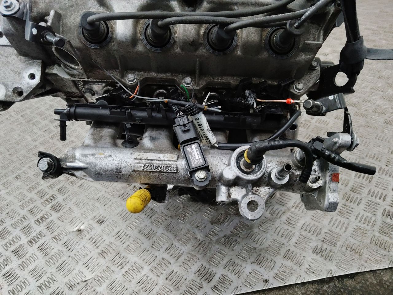 коллектор впускной Renault Clio 3 поколение 2008, 1.2 л., D4F 784, бензин, МКПП, 8200720527