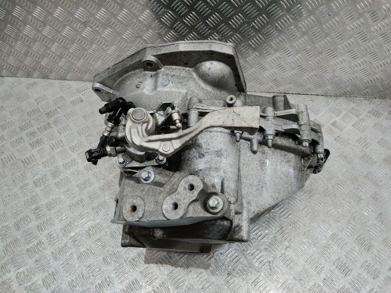 КПП механическая (МКПП) Opel Vectra C [рестайлинг] 2006, 1.9 л., дизель, 55350375, F40