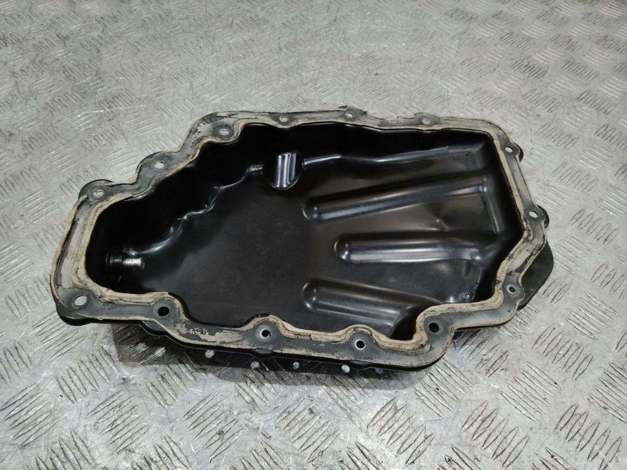 масляный поддон Chevrolet Orlando 1 поколение 2011, 2.2 л., дизель