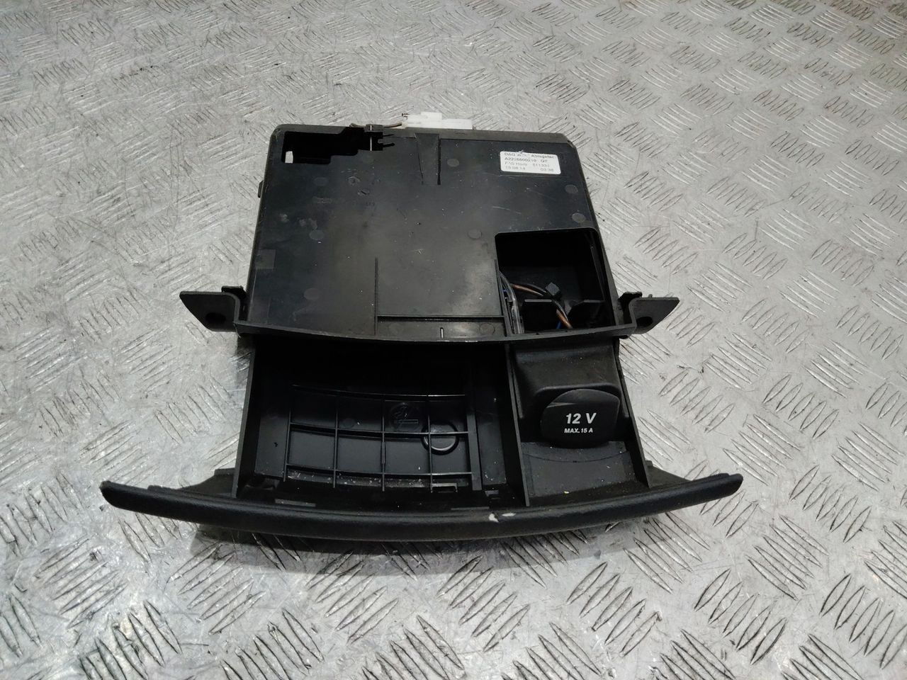 бардачок Mercedes-Benz S-Класс W222/C217/A217 2014, A2226800210