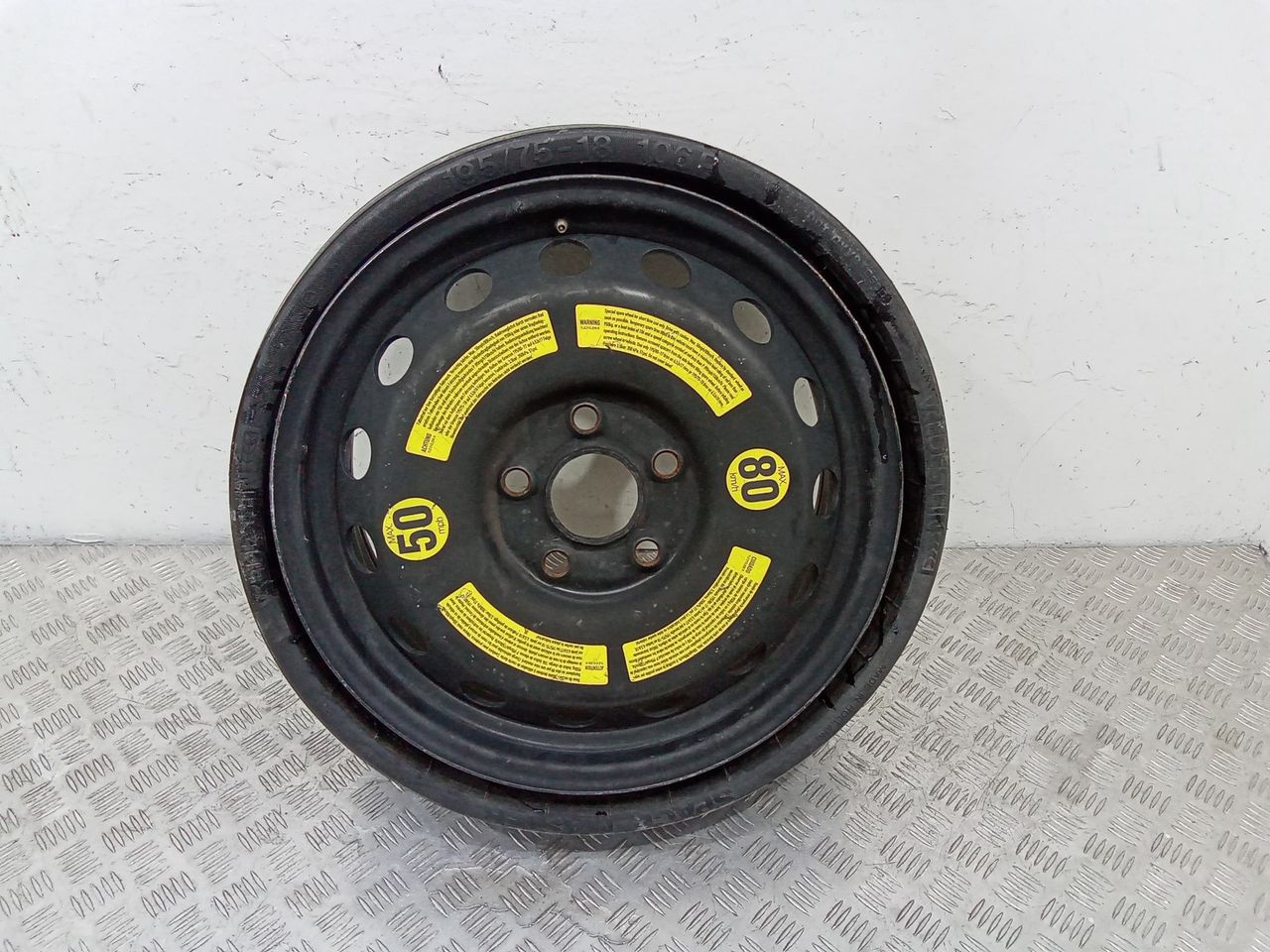 колесо запасное (таблетка) Volkswagen Touareg 1 поколение 2005, 7L0010300R, 7L0801027A