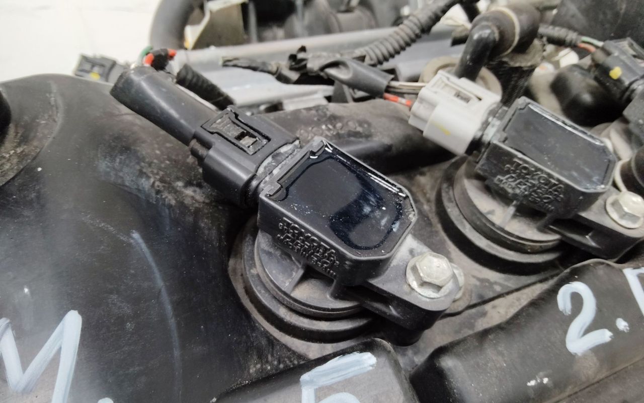 катушка зажигания Toyota Aygo 2 поколение AB40 2015, 1.0 л., бензин, МКПП, 90919-W2002