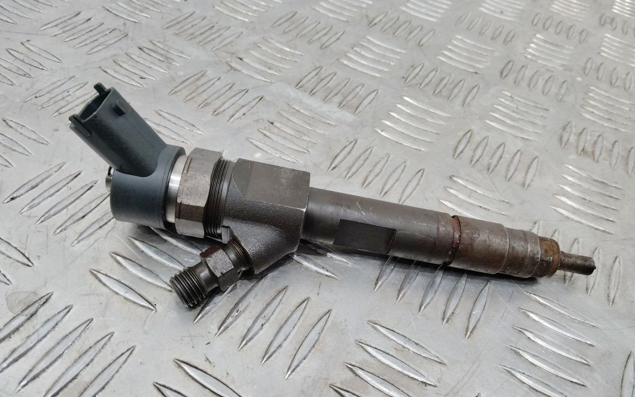 форсунка Renault Megane 2 поколение 2006, 1.9 л., дизель, МКПП, 8200389369, 0445110230