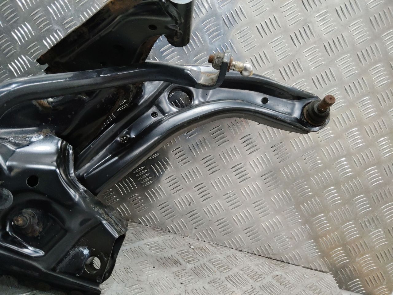 рычаг передний правый Ford Fiesta 6 поколение [рестайлинг] 2015, 1.5 л., XUJB, дизель, МКПП