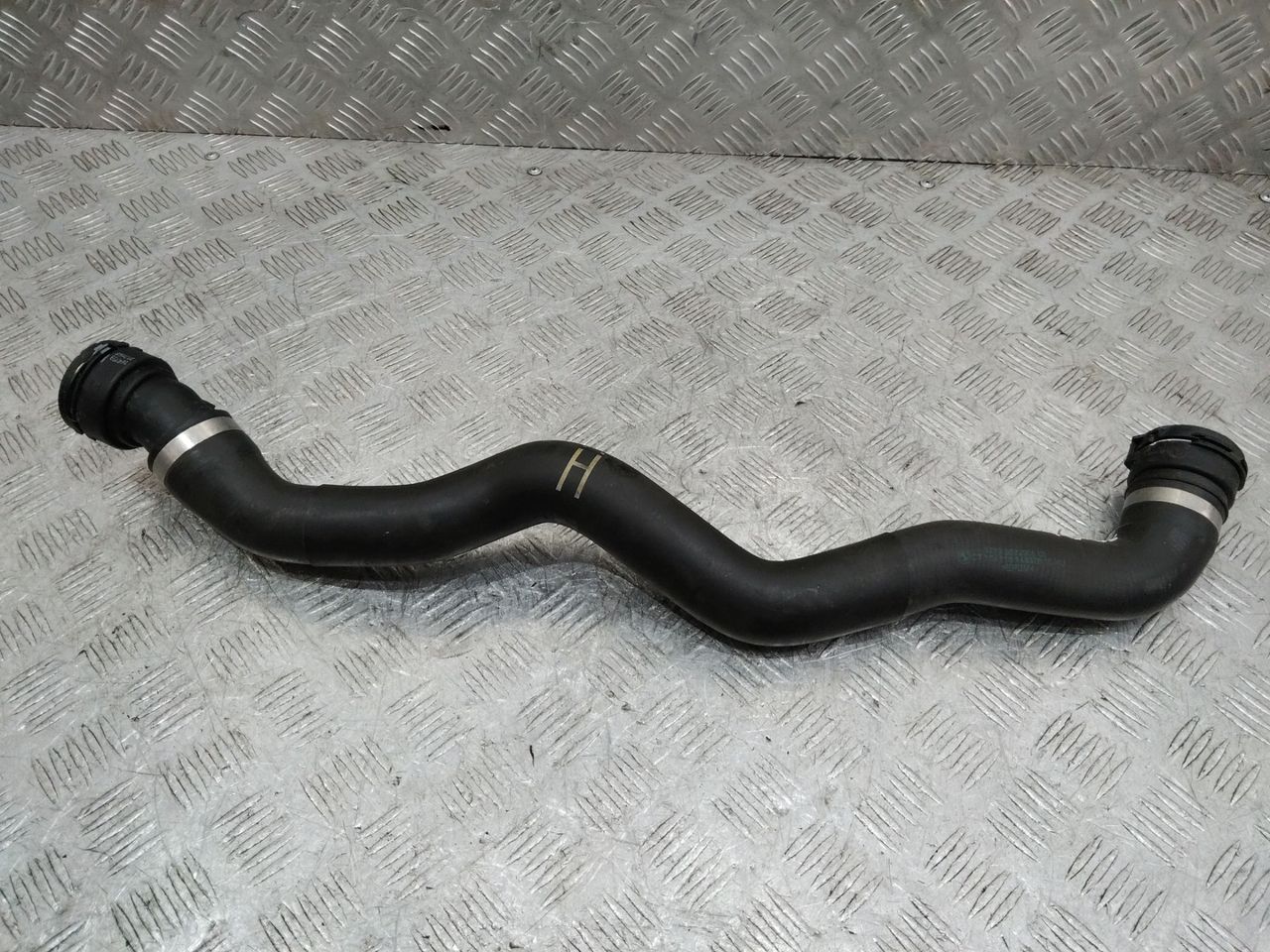 патрубок радиатора BMW 5 серия G30/G31 2016, 3.0 л., дизель, 8572905