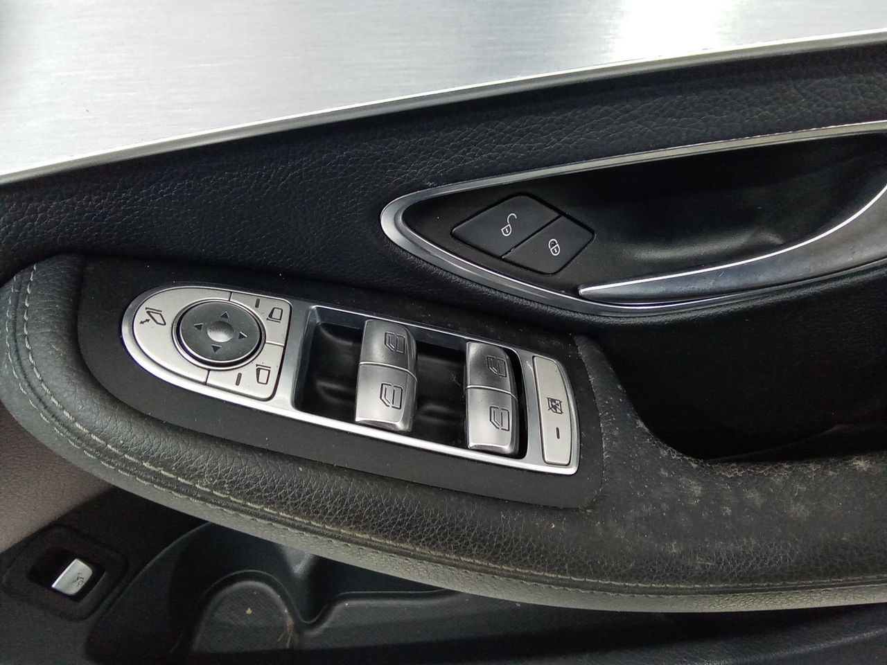 блок управления стеклоподъемниками Mercedes-Benz C-Класс W205/S205/C205 2016