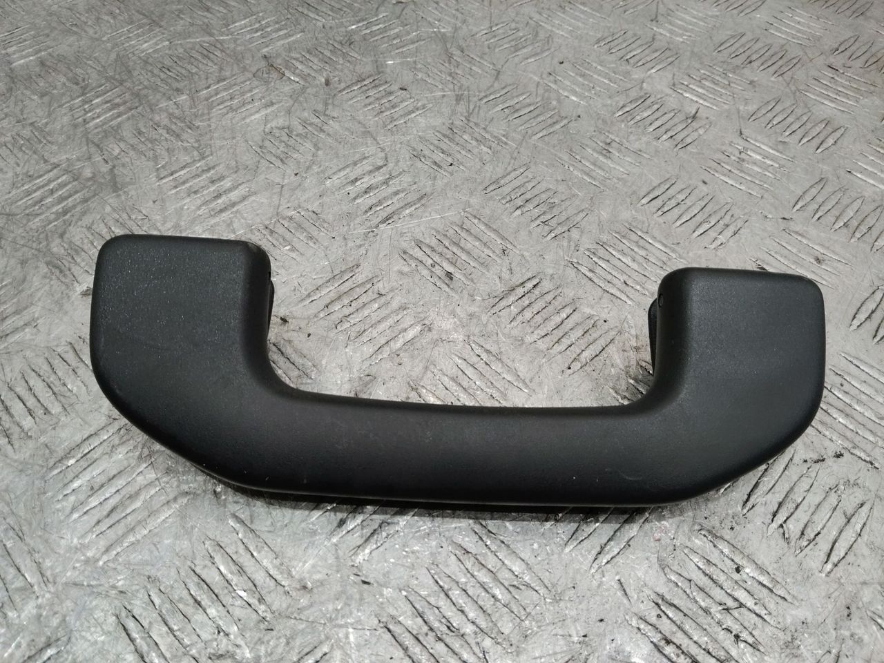 ручка внутренняя потолочная Mercedes-Benz A-Класс W176 [рестайлинг] 2018, A0998150036