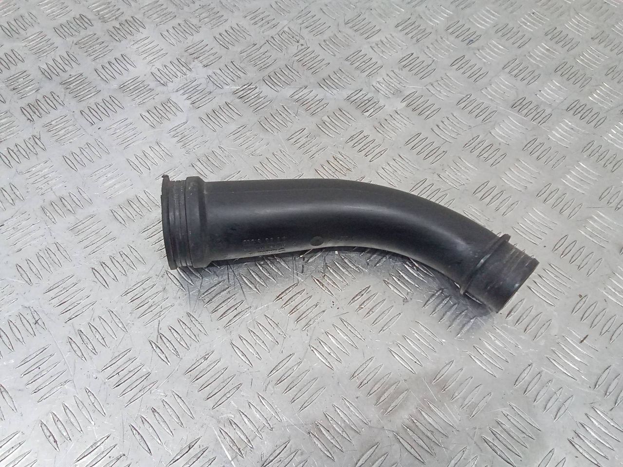 патрубок интеркулера Renault Megane 2 поколение 2005, 1.5 л., дизель, 8200218987