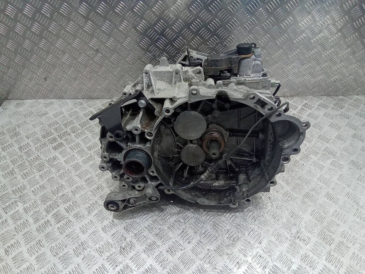 КПП механическая (МКПП) Volvo XC60 1 поколение 2011, 2.4 л., дизель, МКПП, полный привод, 31280472, 8G9R7002KB, M66