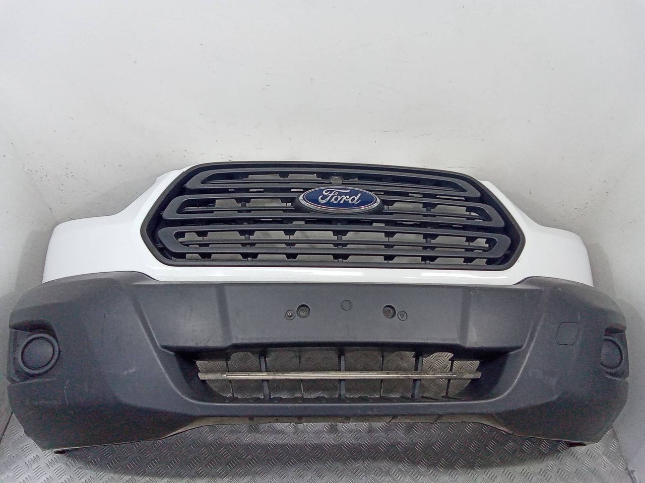 бампер передний Ford Transit 8 поколение 2018, BK3117K819, GK3117K819