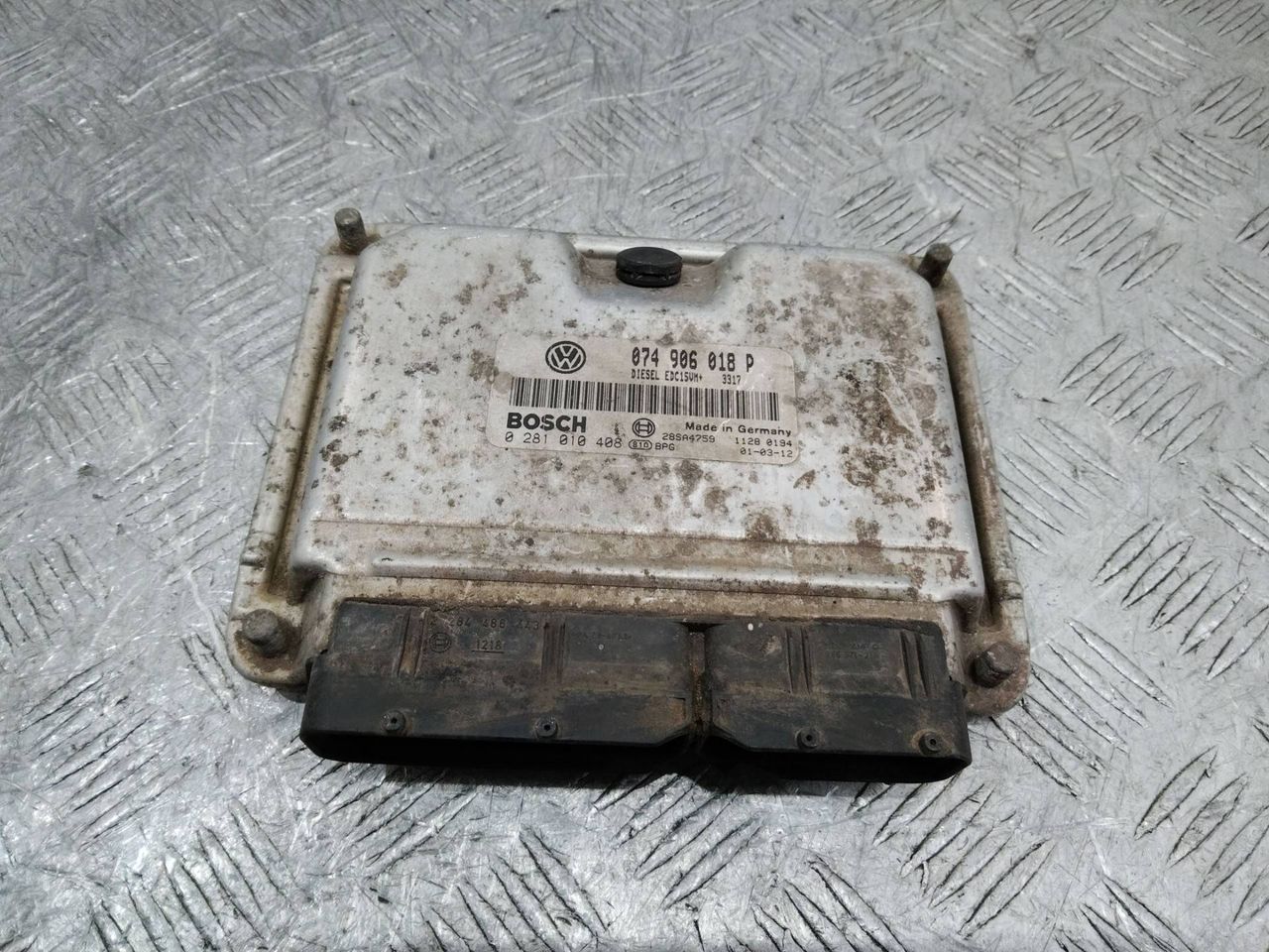 блок управления двигателем Volkswagen LT 2 поколение 2001, 074906018