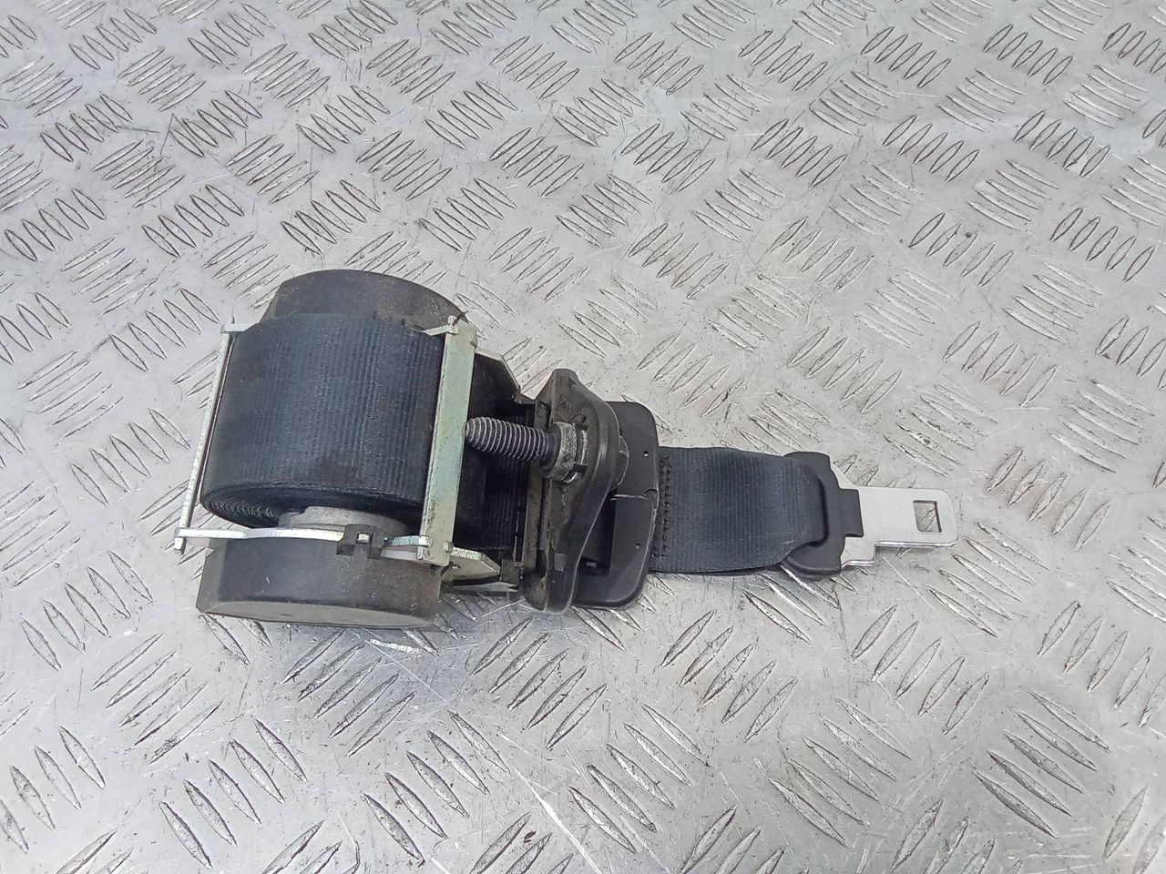 ремень безопасности Dacia Duster 1 поколение 2011, 1.5 л., дизель, 0409096, 00016R