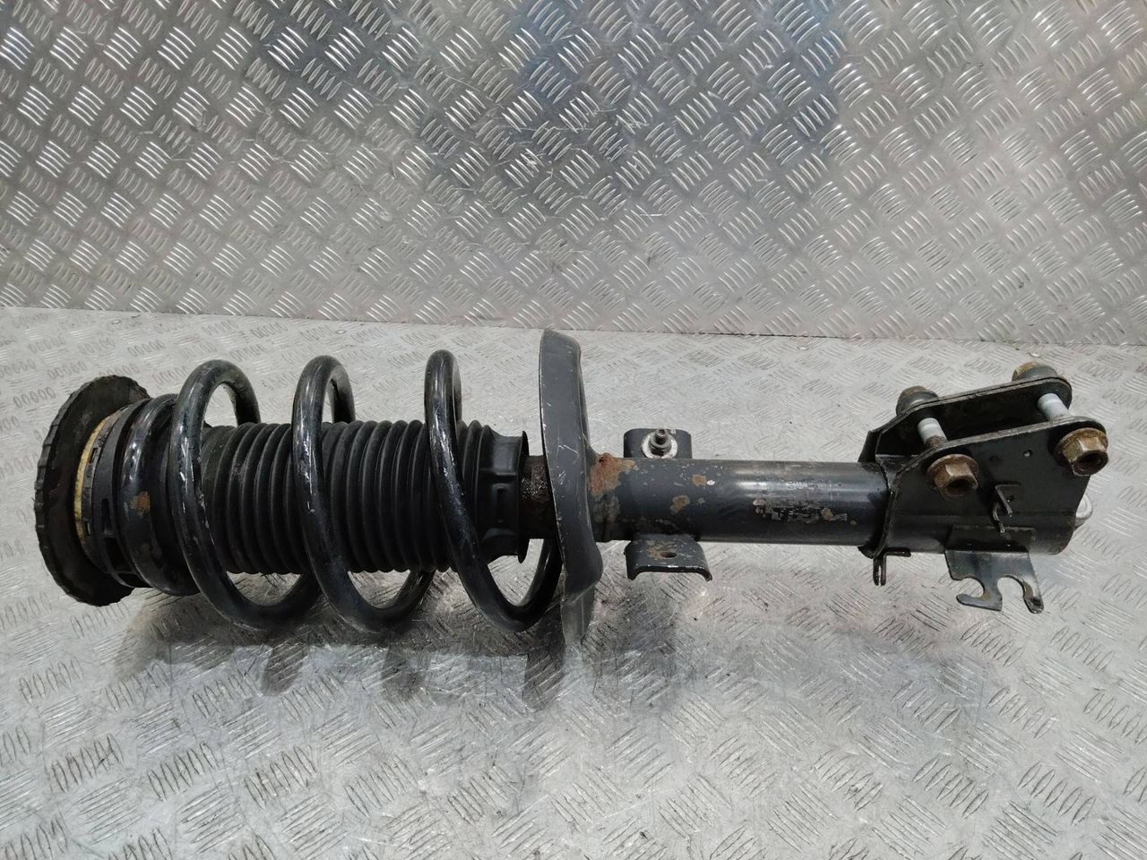 стойка передняя Renault Master 3 поколение 2012, 2.3 л., дизель, 543028774R