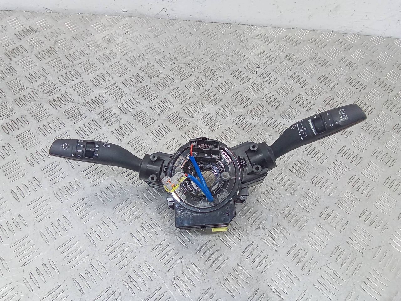 переключатель подрулевой (стрекоза) Kia Sportage 4 поколение [рестайлинг] 2019, 93404D9962