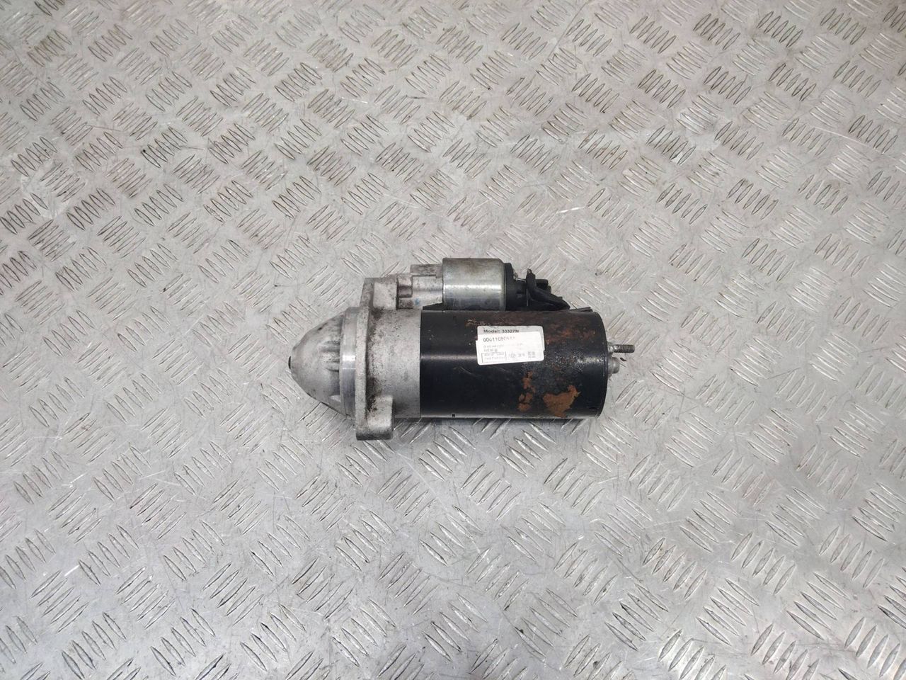 стартер Audi A4 B7 2007, 2.0 л., дизель, 0001109064