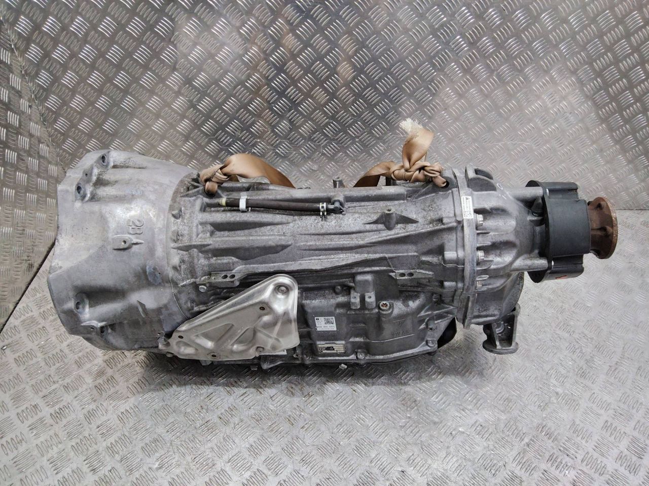 КПП автоматическая (АКПП) Porsche Panamera 970 2011, 3.0 л., MCR.CC, дизель, АКПП, NGL, 0C8300037L