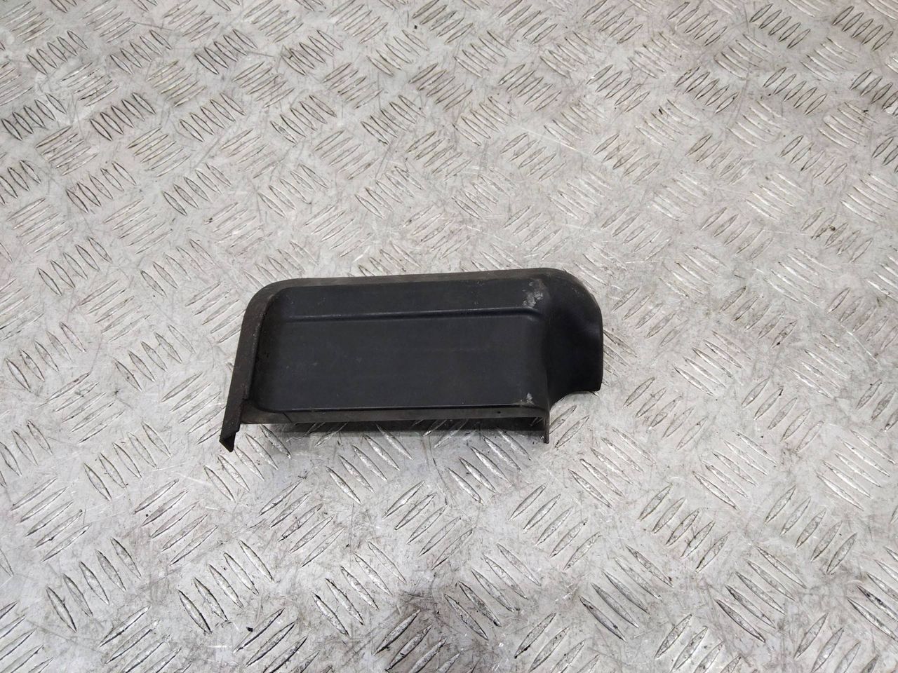 воздуховод (дефлектор) радиатора BMW 7 серия G11/G12 2018, 3.0 л., дизель, 8581955