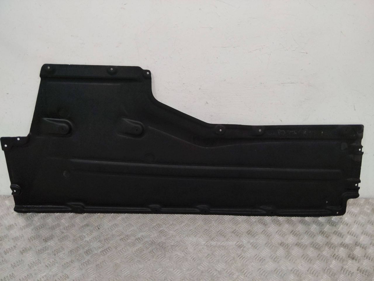 защита днища BMW 7 серия G11/G12 2018, 3.0 л., дизель, 7348358