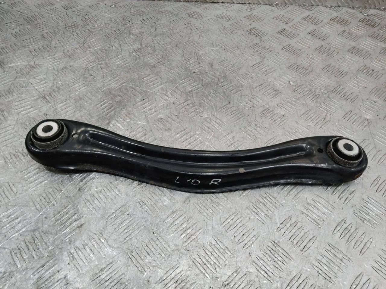 рычаг задний правый Mercedes-Benz M-Класс W164 2007, 3.0 л., дизель