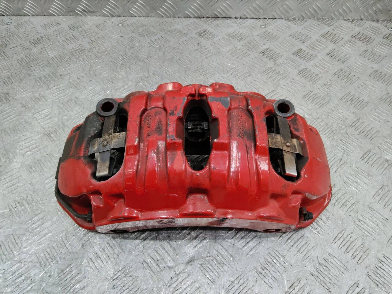 суппорт передний левый Porsche Panamera 970 2011, 3.0 л., дизель, 7PP615123