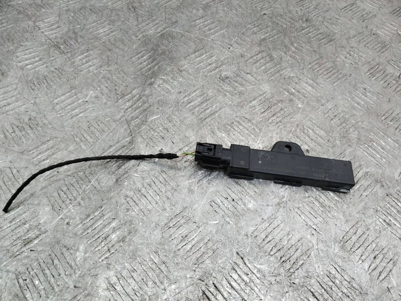 антенна BMW 7 серия G11/G12 2018, 9220831