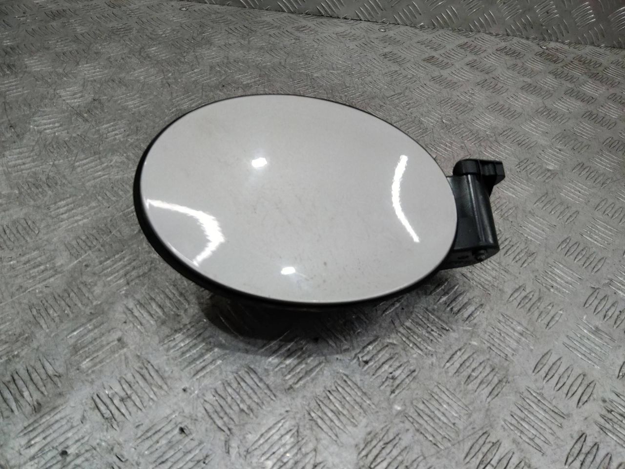 лючок топливного бака Mercedes-Benz M-Класс W164 2007, A1646300767