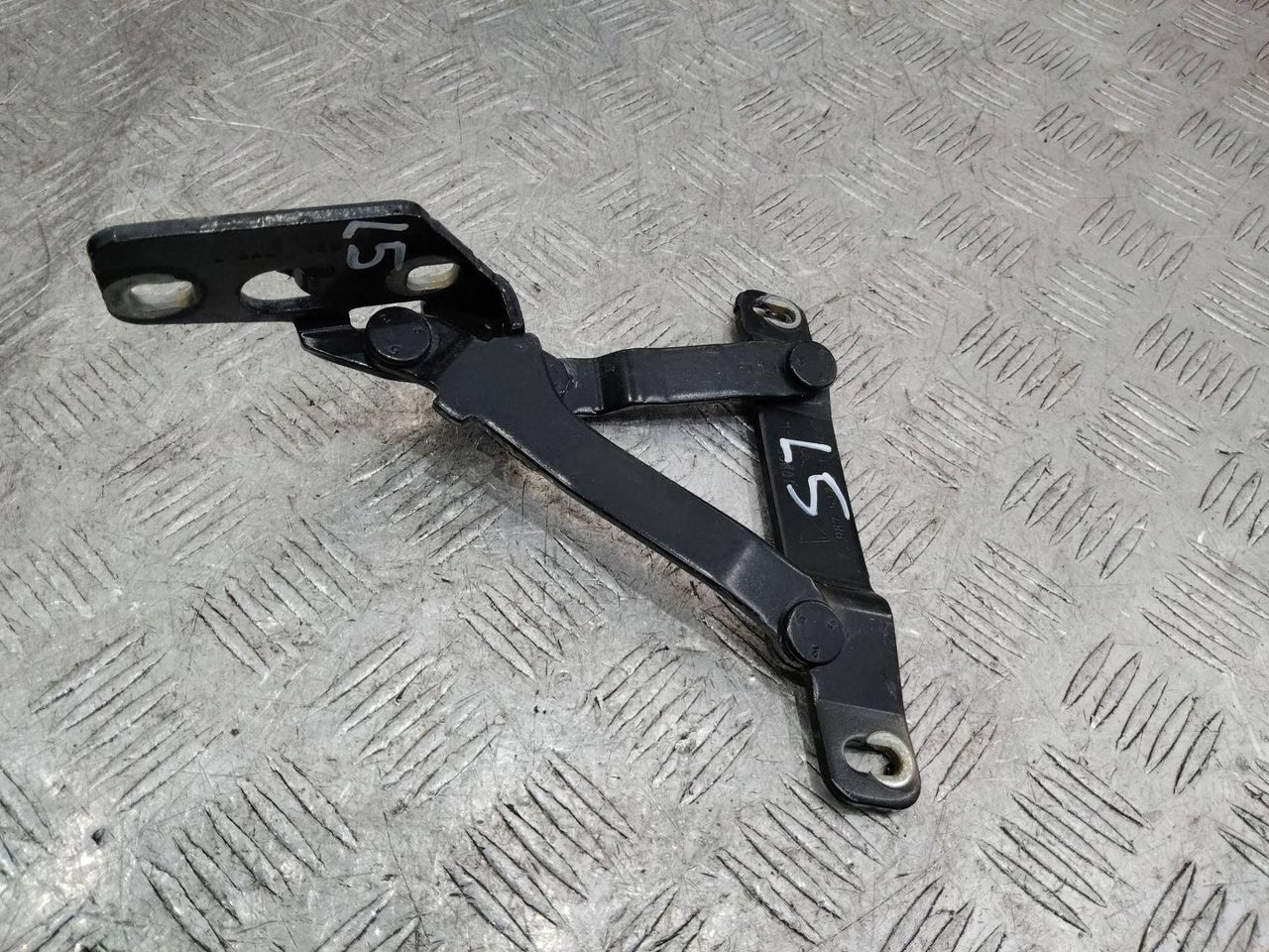 петля крышки багажника Porsche Boxster 987 2006, 98751215100