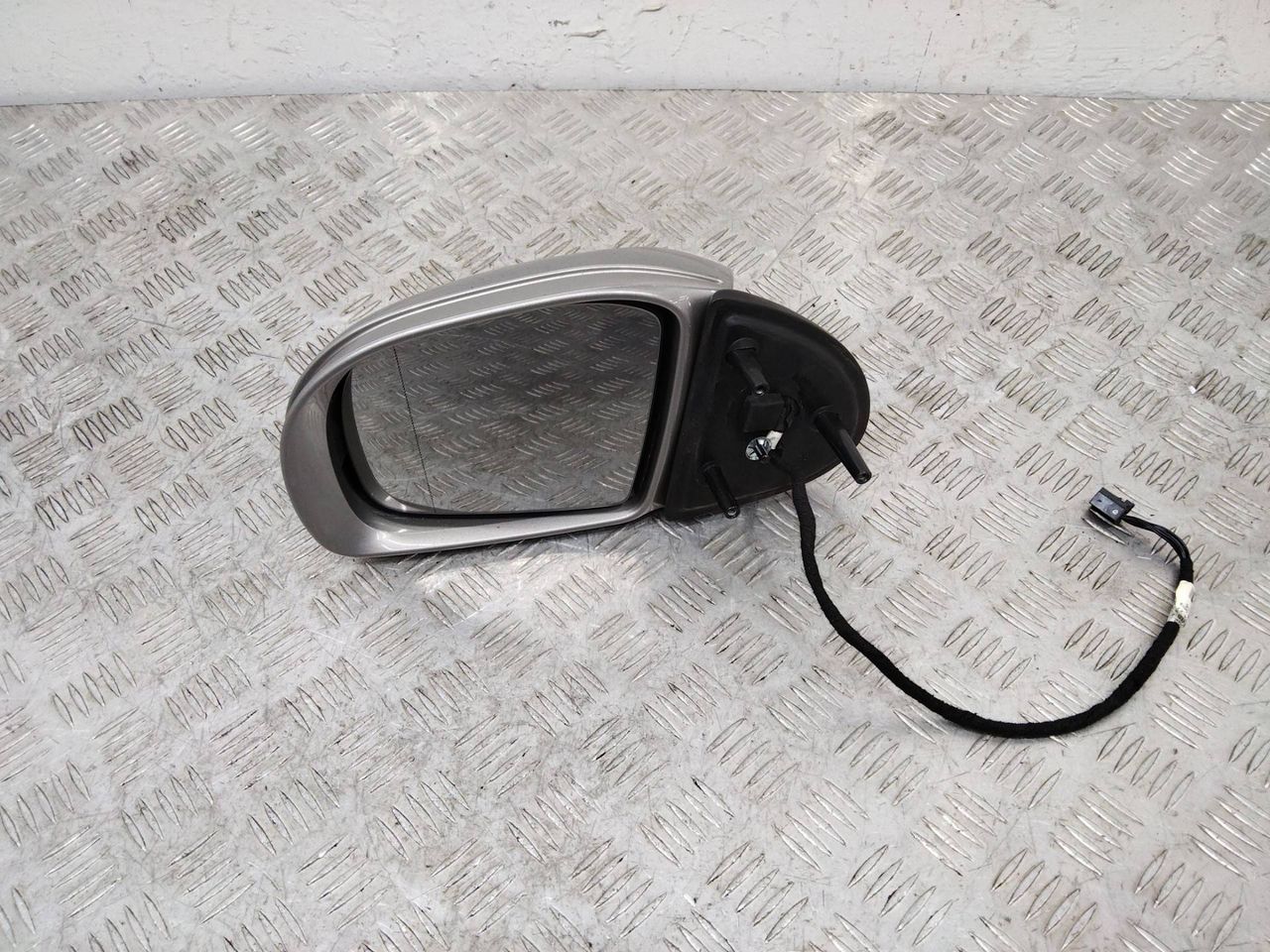 зеркало наружное левое Mercedes-Benz M-Класс W164 2007, A1648104916