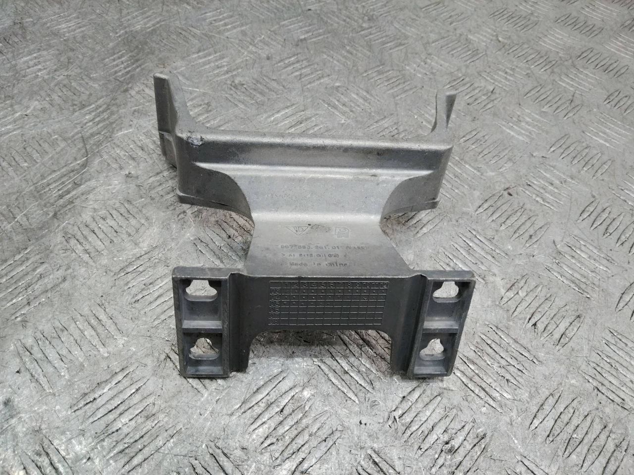 кронштейн (крепление) Porsche Boxster 987 2006, кабриолет, 99755336101