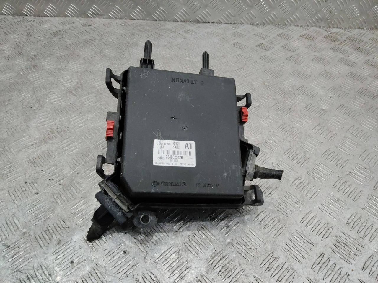 блок предохранителей Renault Scenic 3 поколение 2009, 284B62342R
