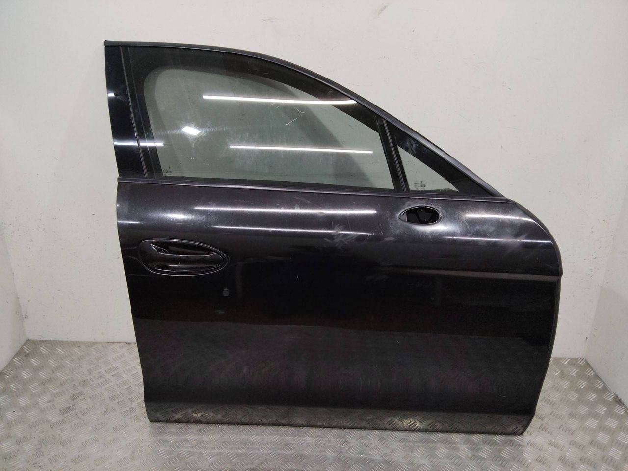 дверь передняя правая Porsche Panamera 970 2011