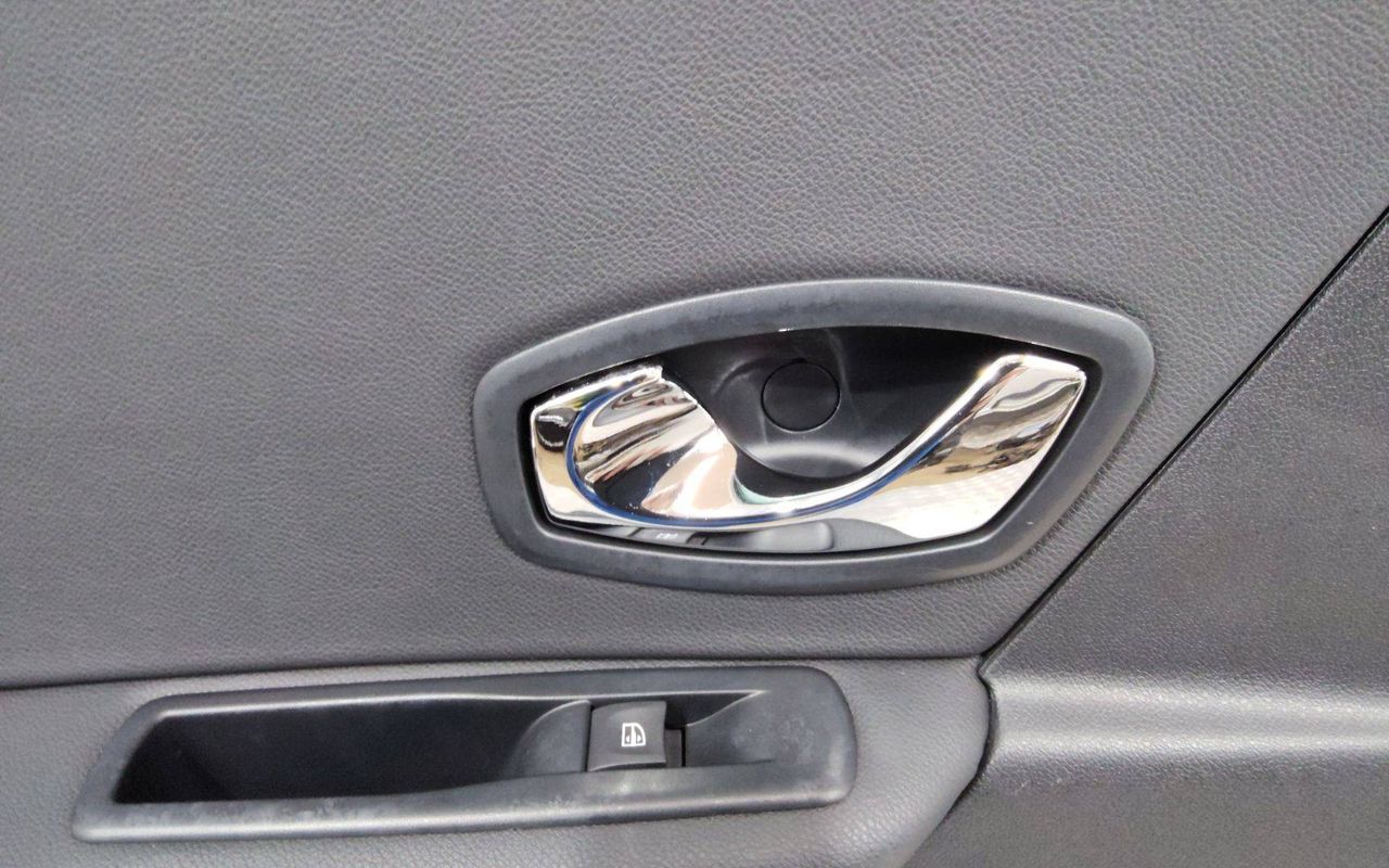 ручка внутренняя задняя левая Renault Megane 3 поколение [2-й рестайлинг] 2015, хетчбэк 5 дв.