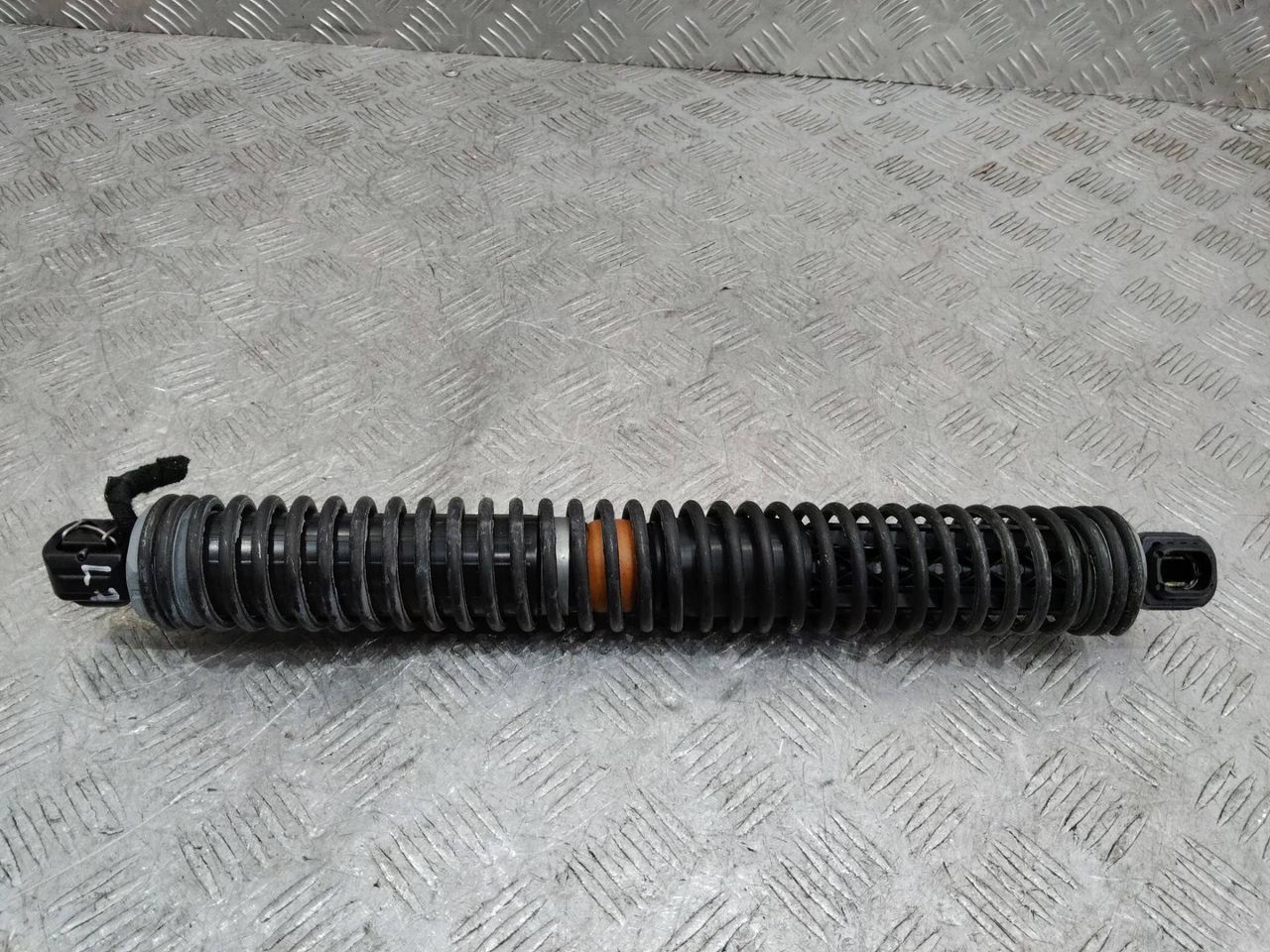 амортизатор крышки багажника (3-5 двери) BMW 7 серия F01/F02 2011, 7185714