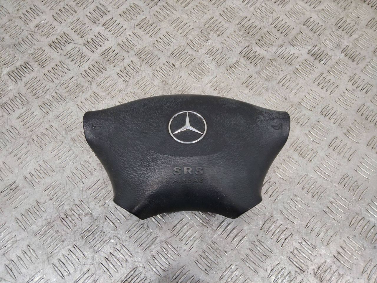 подушка безопасности водителя Mercedes-Benz Vito W639 2008, 3052016