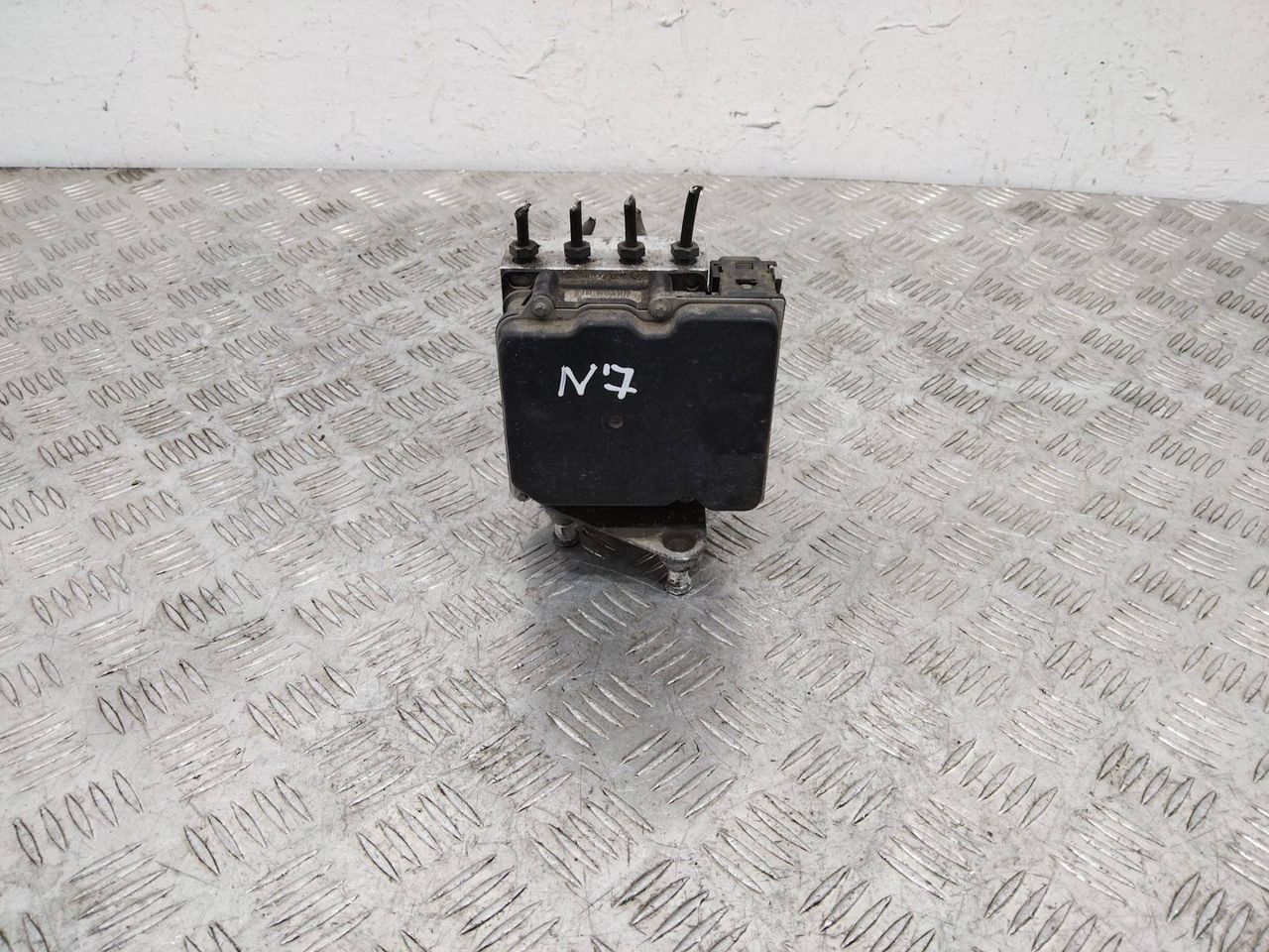блок ABS Mercedes-Benz Vito W639 2008, 2.2 л., дизель, A0014468989