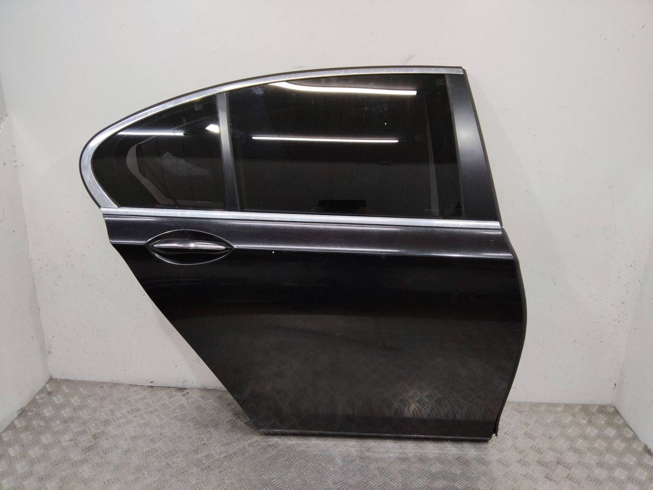 дверь задняя правая BMW 7 серия F01/F02 2012