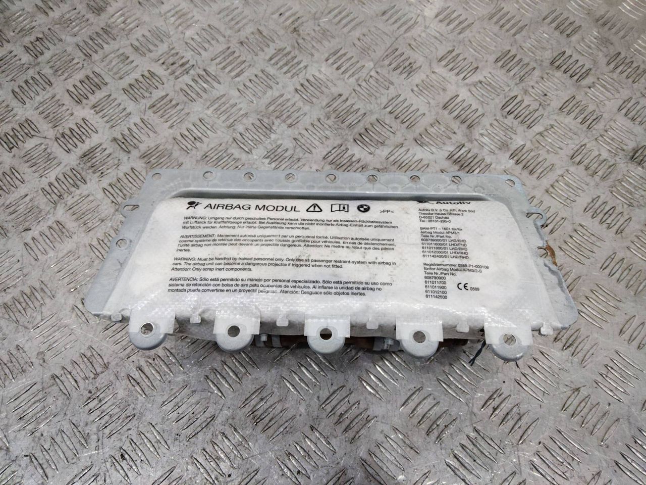 подушка безопасности пассажира BMW 7 серия F01/F02 2012, 3991121
