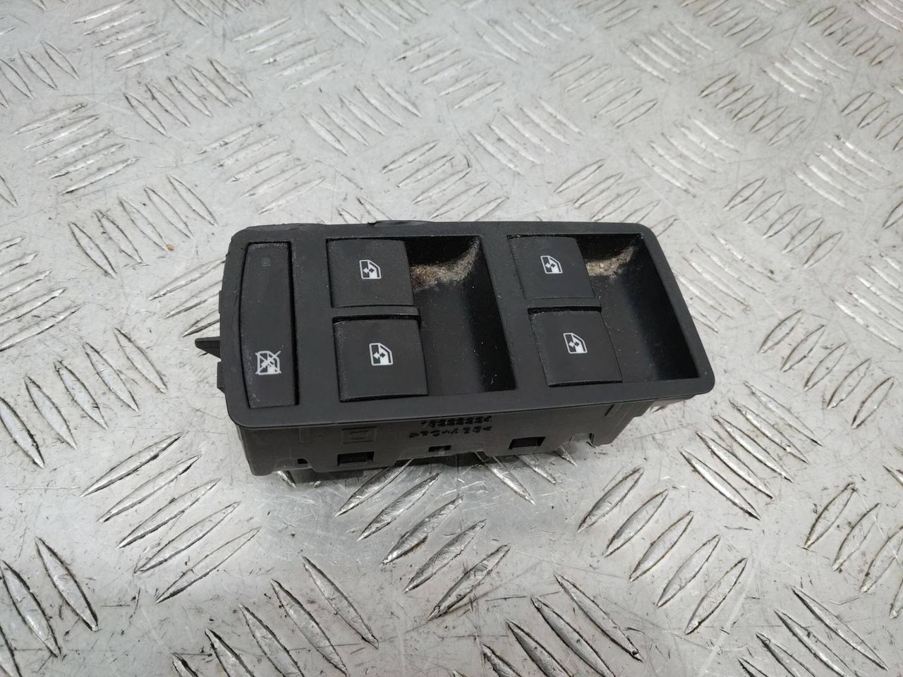 кнопка стеклоподъемника двери Opel Insignia 1 поколение (A) 2010, 13222224