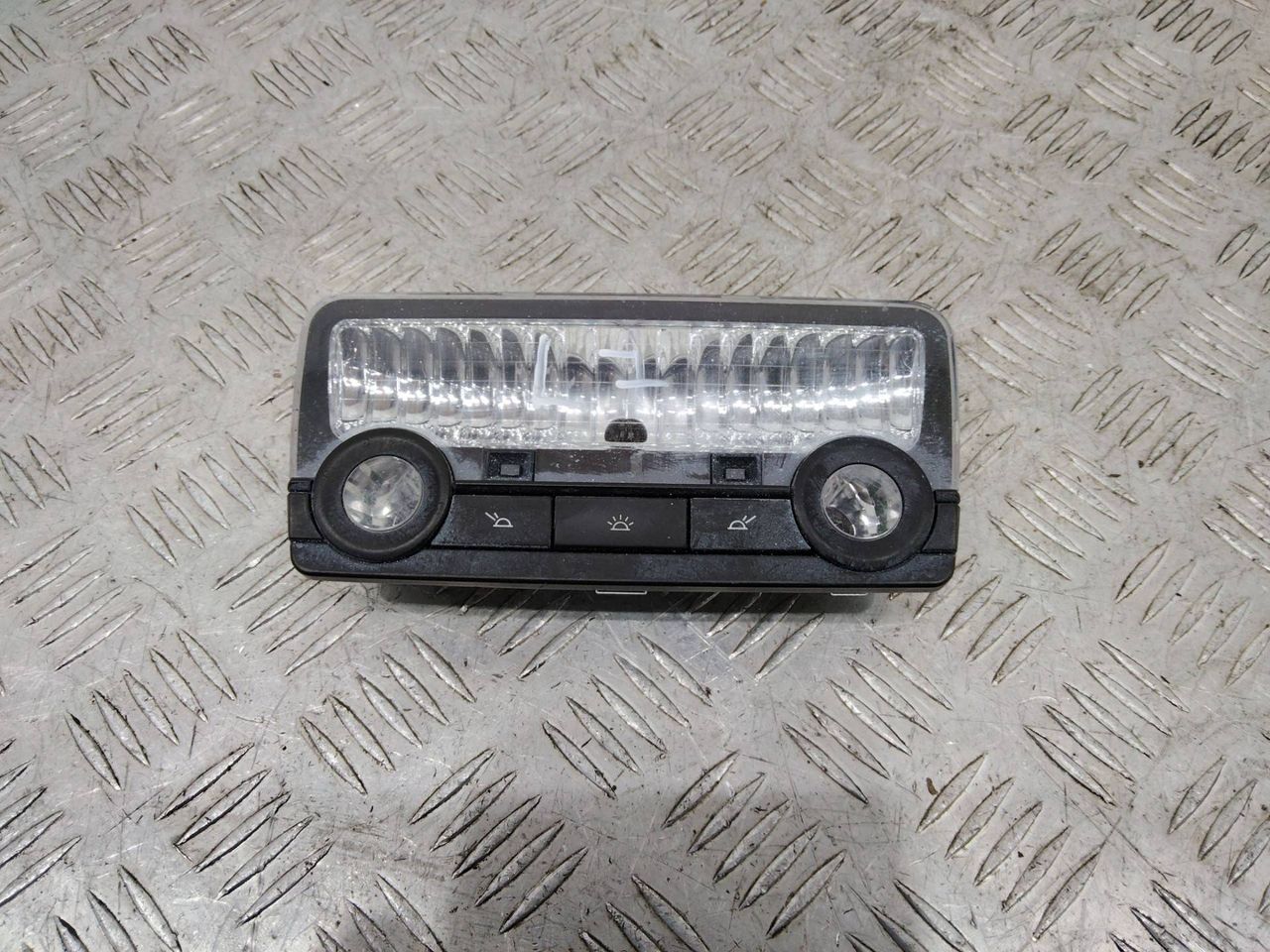 фонарь салона (плафон) BMW 7 серия F01/F02 2012, 3.0 л., дизель, 9163699