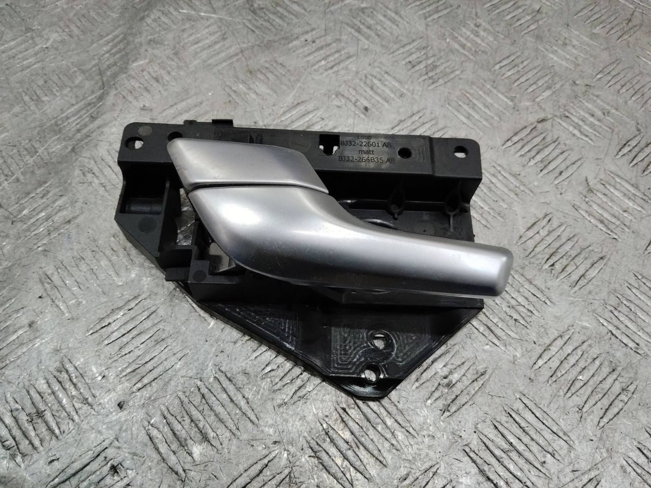 ручка внутренняя Land Rover Range Rover Evoque 1 поколение [рестайлинг] 2016, 2.0 л., дизель, BJ3222601AB