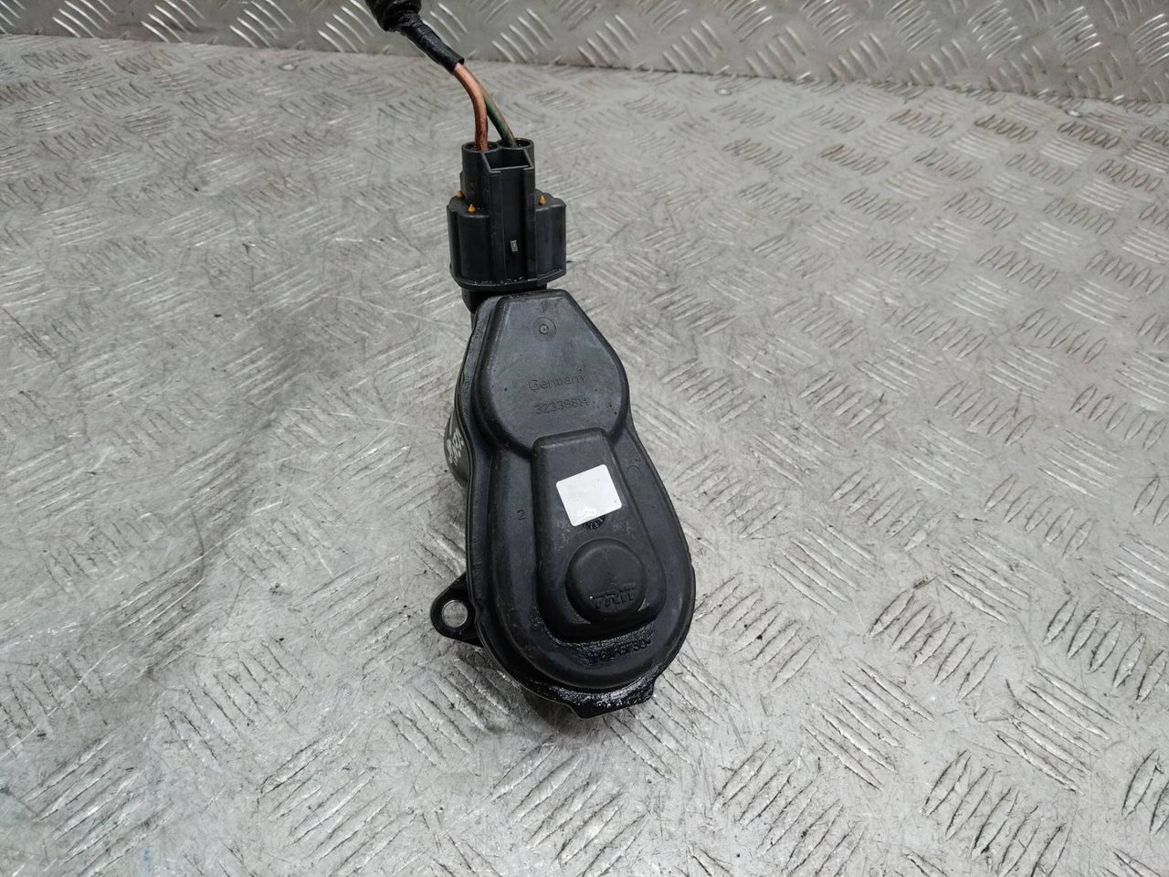 электроручник Renault Megane 3 поколение [2-й рестайлинг] 2015, 1.5 л., дизель, 32338814