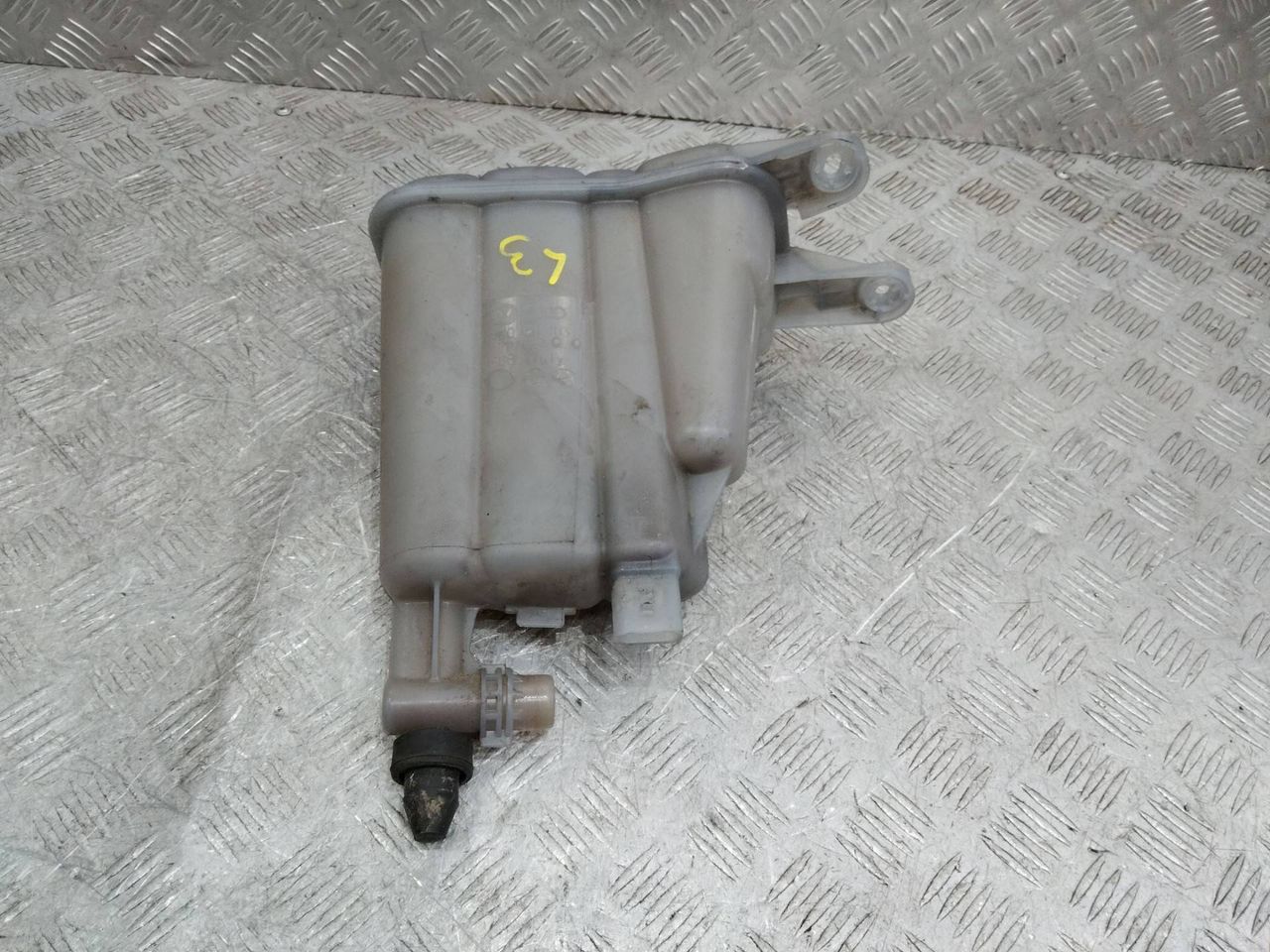 бачок расширительный Audi Q5 8R 2011, 8K0121403