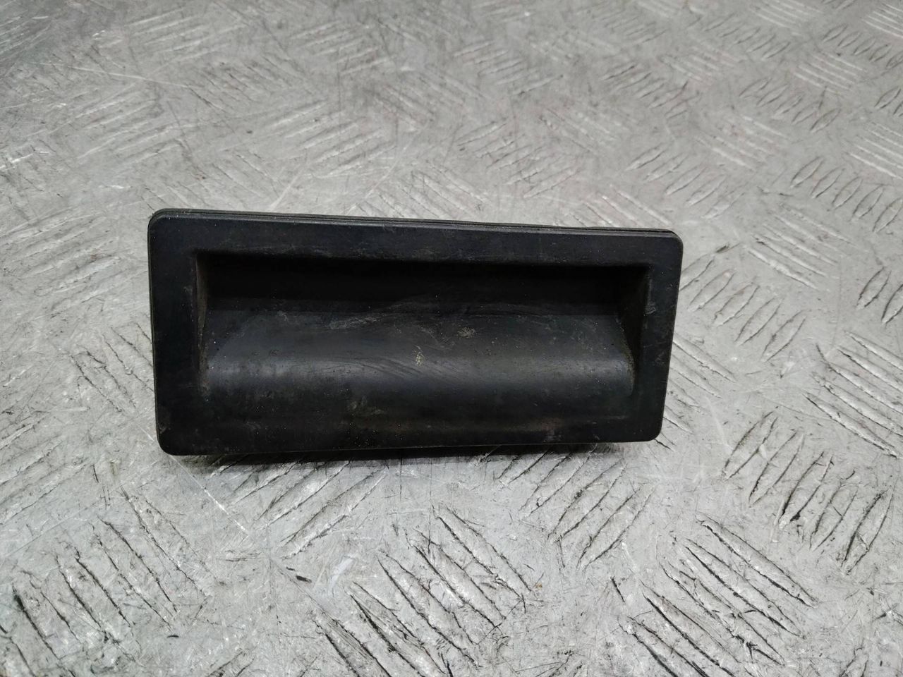 кнопка открытия багажника Audi Q5 8R 2011, 5N0827566