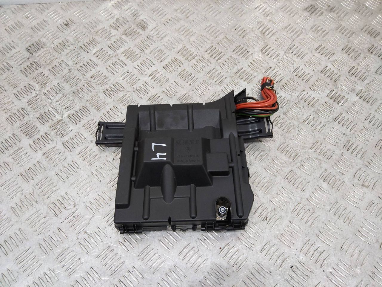 блок предохранителей Porsche Panamera 970 2011, 3.0 л., дизель, 97061030500, 97061030101
