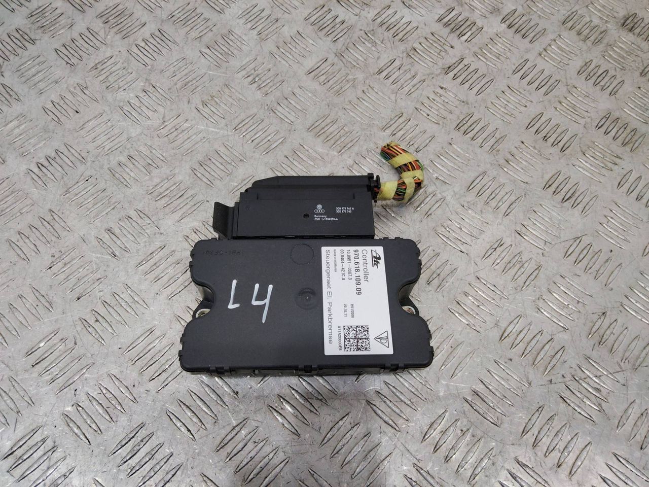 блок управления ручником Porsche Panamera 970 2011, 3.0 л., дизель, 97061810909